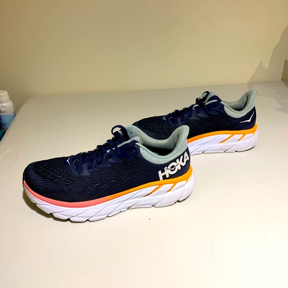 Hoka Clifton One One running shoes 7 for women